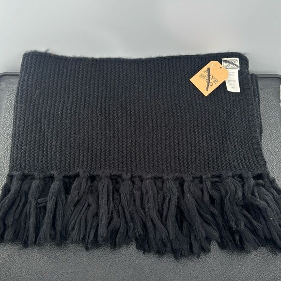 3For$20 Frye and Co Fringe Black Scarf NWT 90 inches long - Picture 1 of 3